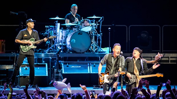 Bruce Springsteen & The E-Street Band Pic: Denis Radacic
